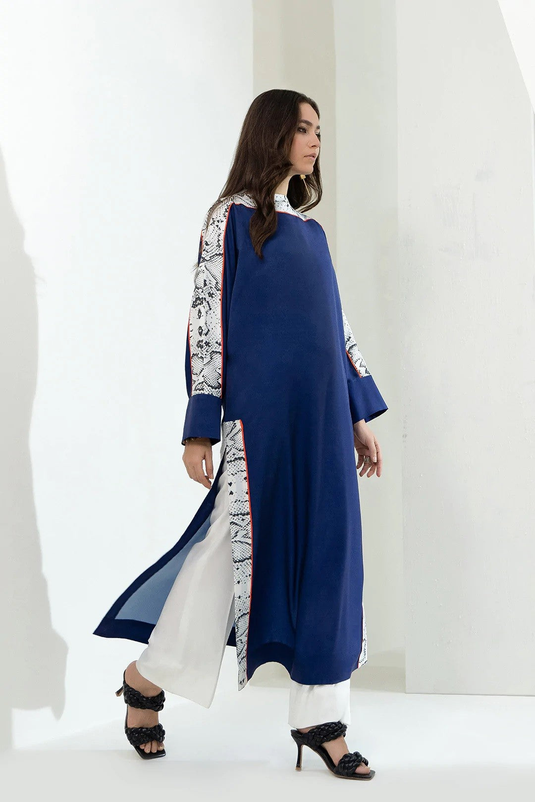 Navy Blue Boat Neck Printed Kurta