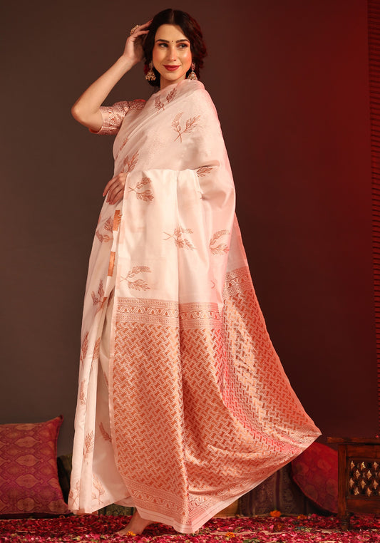Off White Saree With Rich Pallu and Jacquard Work